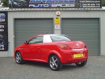 Used Vauxhall Tigra 2009 for sale - 43690230: Photo