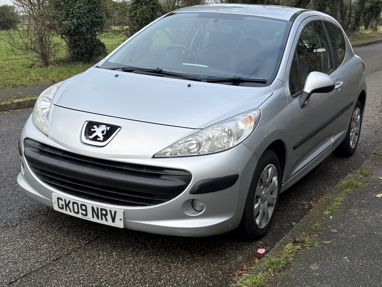 Used Peugeot 207 2009 for sale - 77264510: Photo 3
