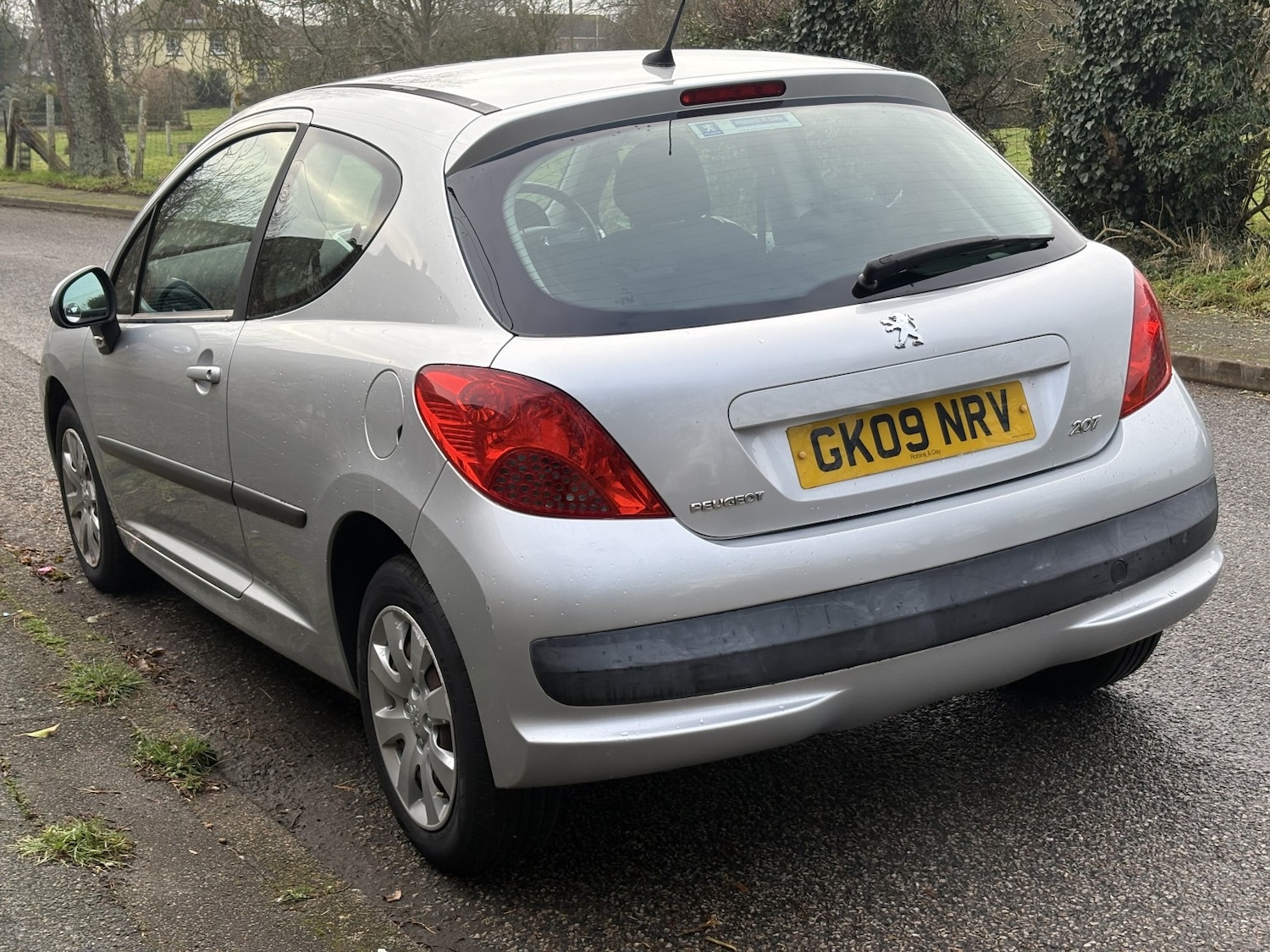 Used Peugeot 207 2009 for sale - 77264510: Photo 4