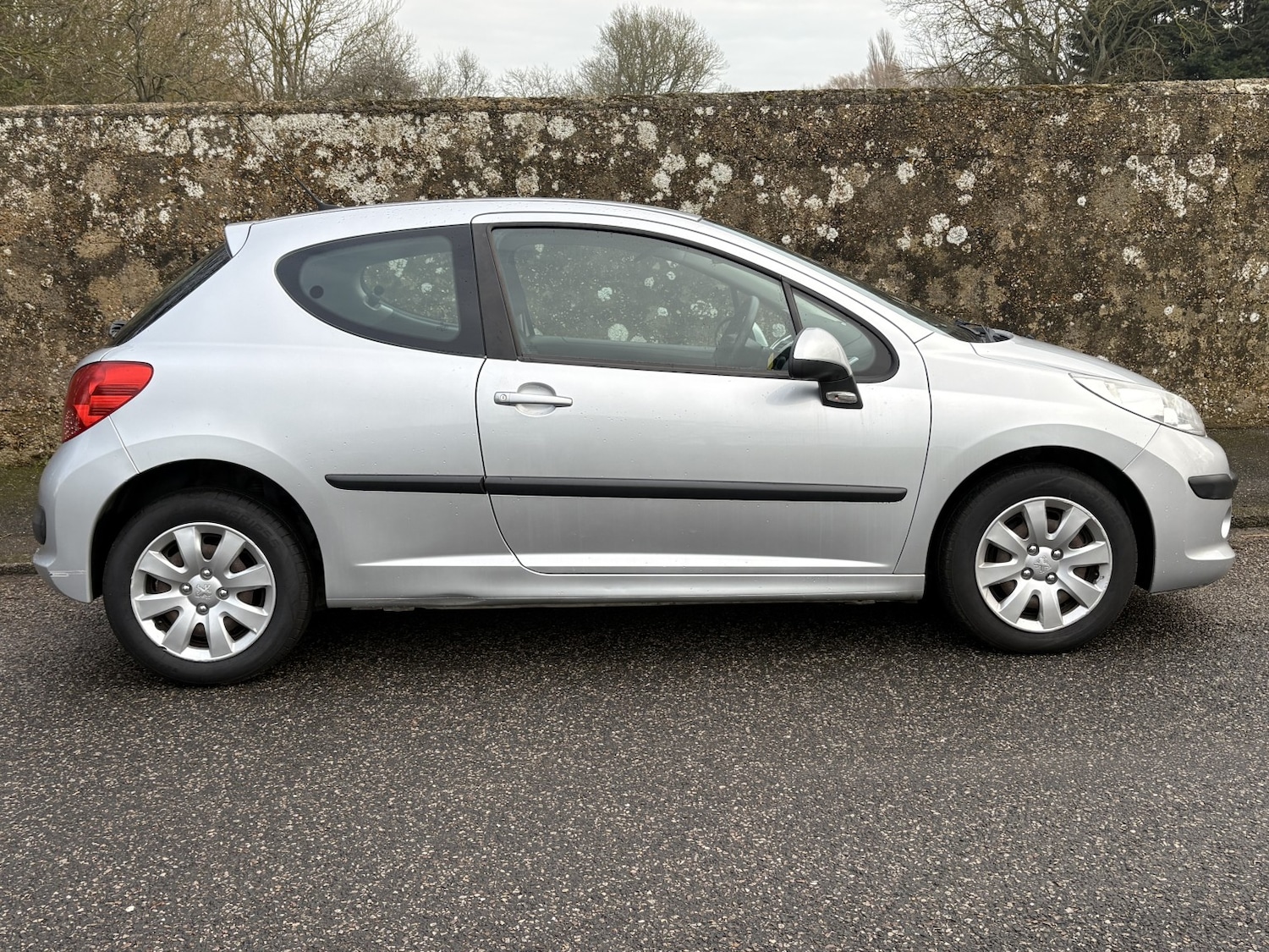 Used Peugeot 207 2009 for sale - 77264510: Photo 7