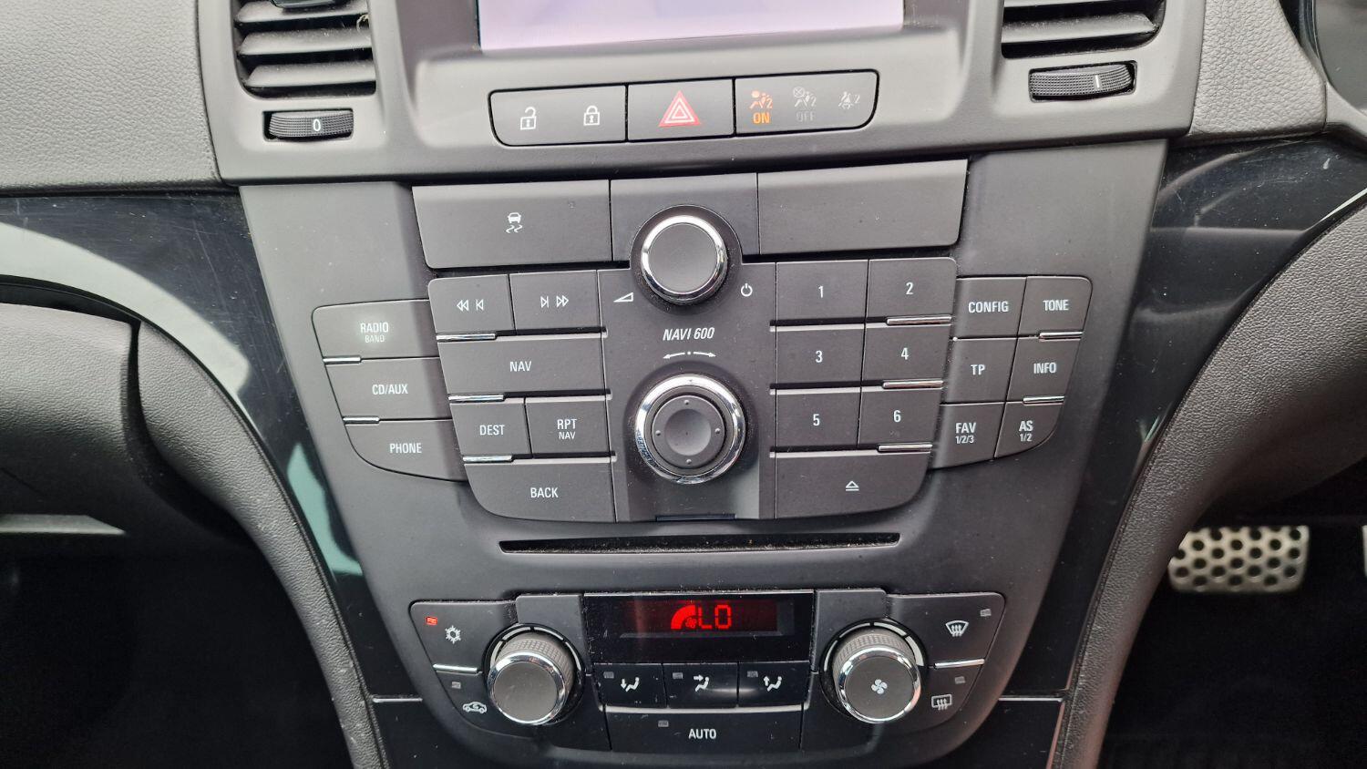 Used Vauxhall Insignia 2013 for sale - 76974452: Photo 11