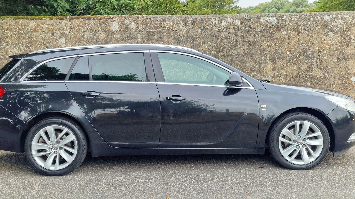 Used Vauxhall Insignia 2013 for sale - 76974452: Photo 9