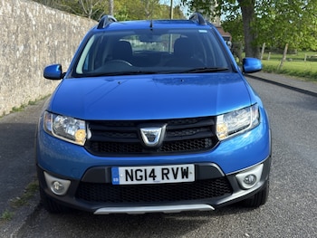 Used Dacia Sandero Stepway 2014 for sale - 78316934: Photo