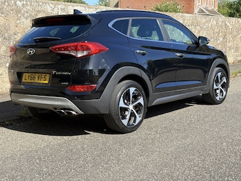 Used Hyundai TUCSON 2017 for sale - 78882320: Photo