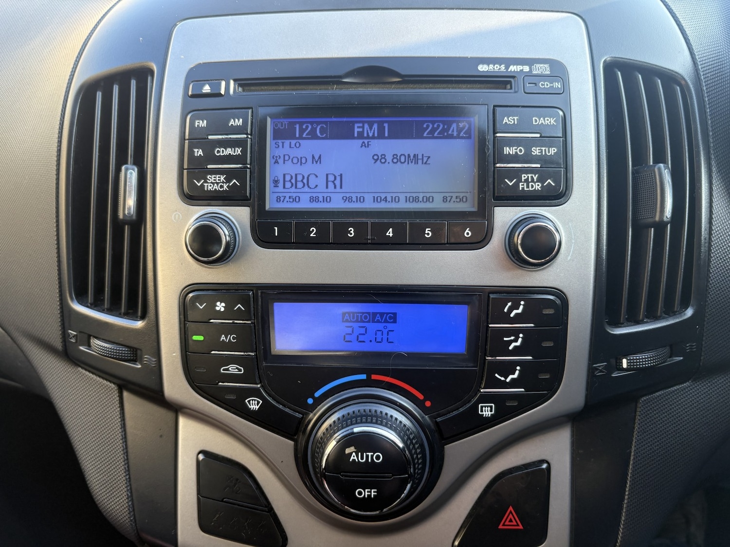 Used Hyundai i30 2011 for sale - 77749916: Photo 13