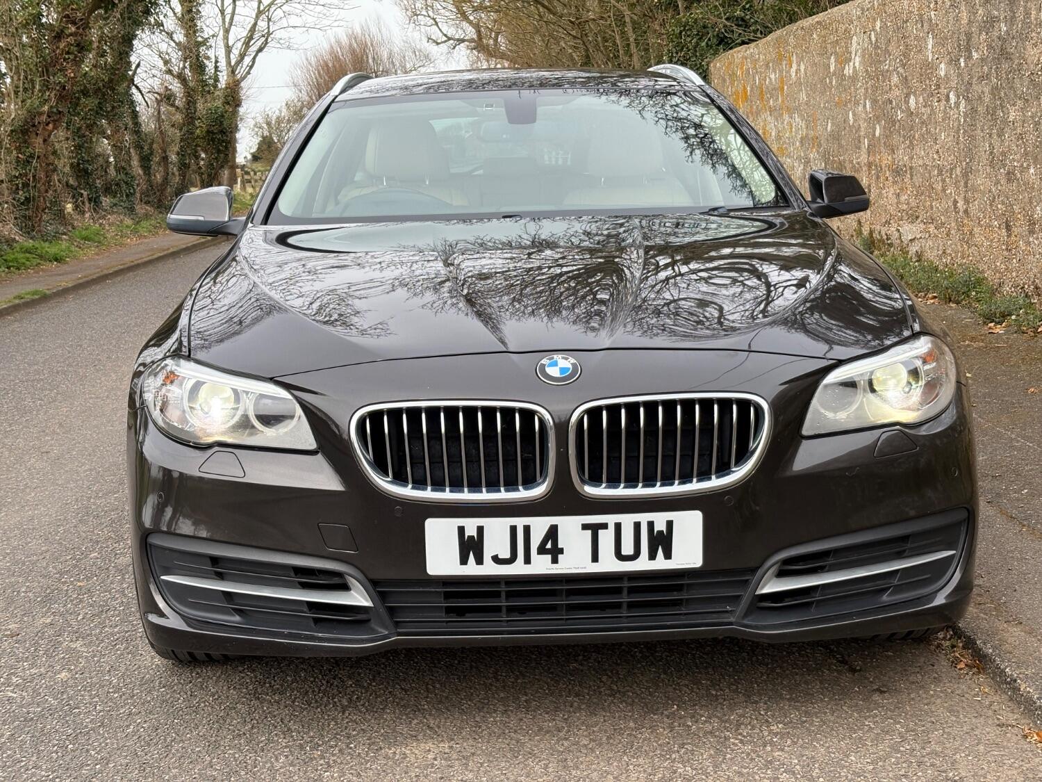 Used BMW 5 Series 2014 for sale - 77694421: Photo 2
