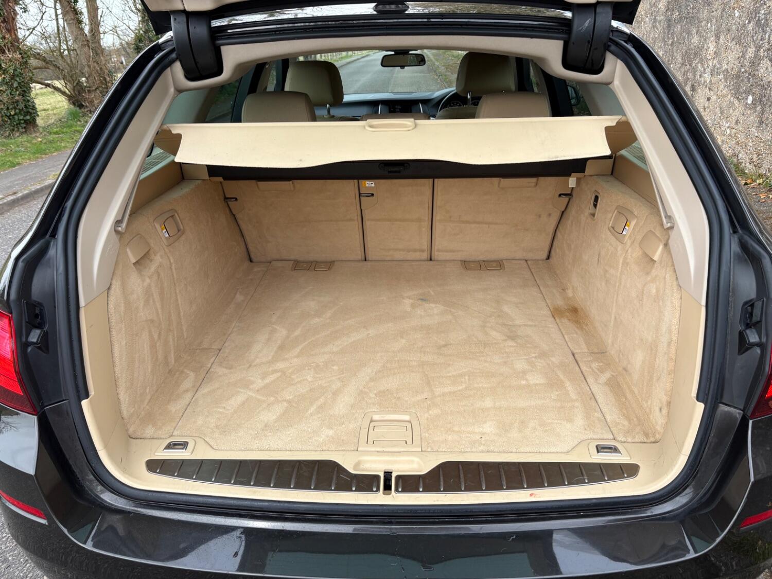 Used BMW 5 Series 2014 for sale - 77694421: Photo 8