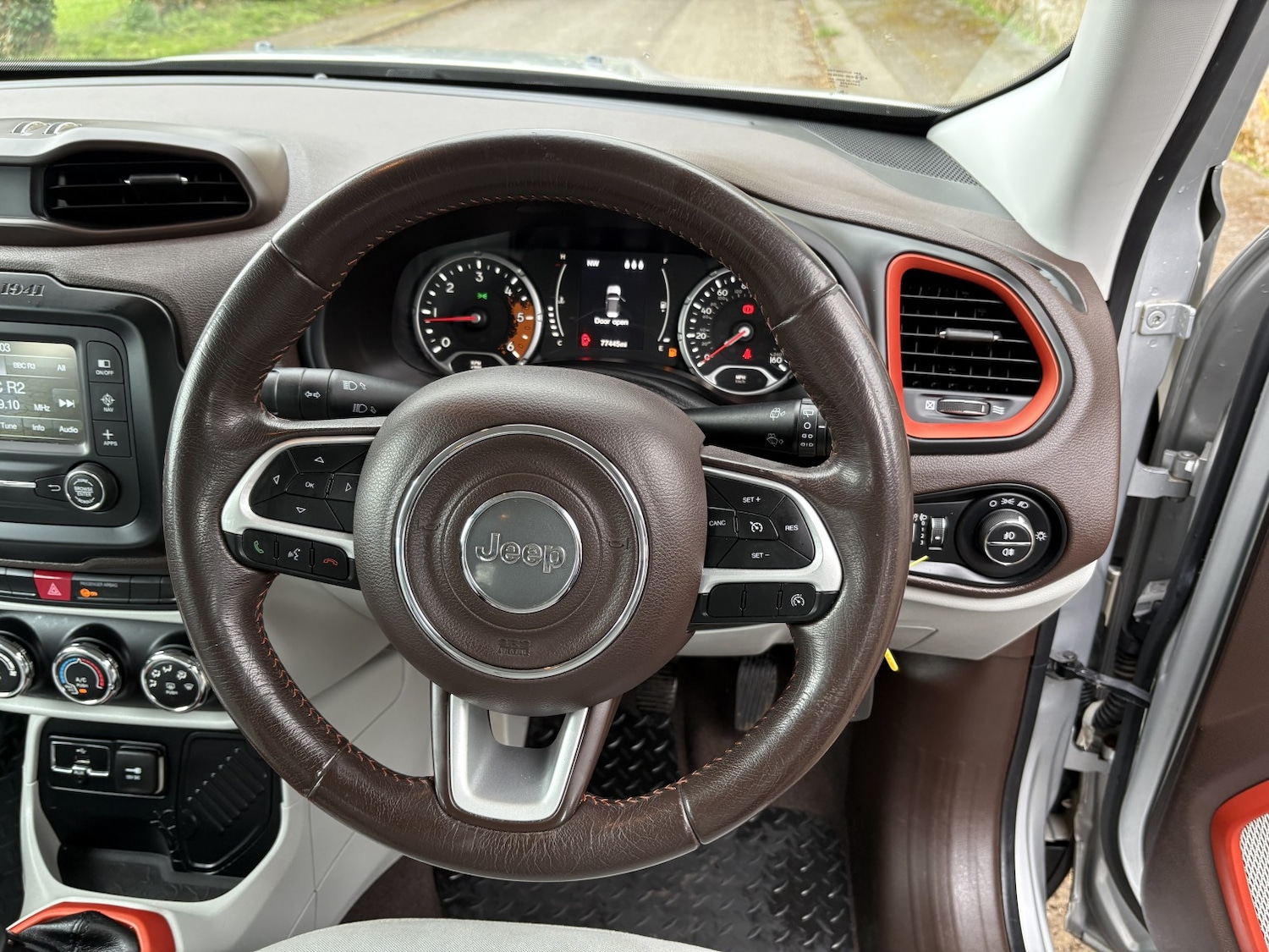 Used Jeep Renegade 2016 for sale - 77906617: Photo 13