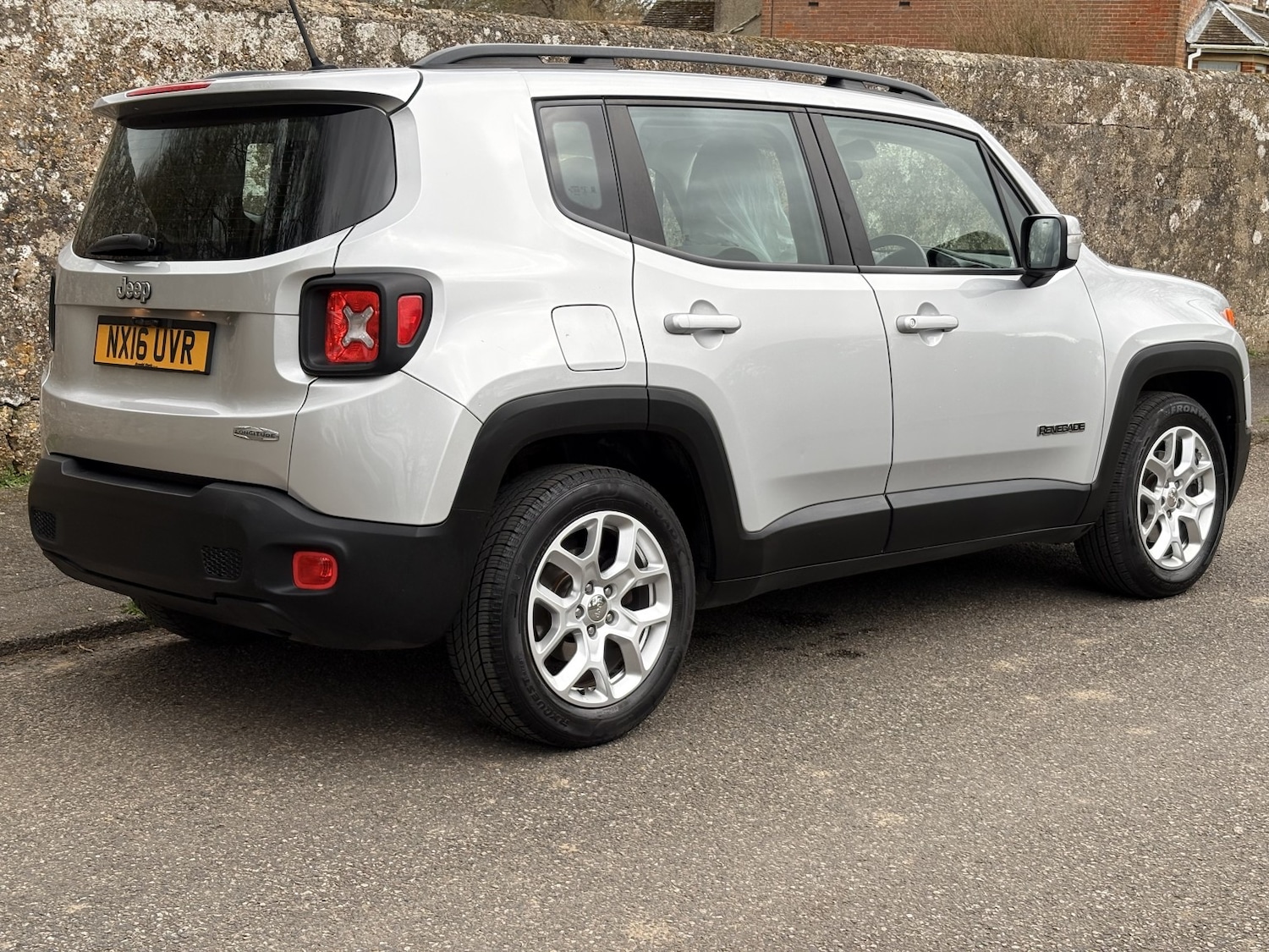 Used Jeep Renegade 2016 for sale - 77906617: Photo 4