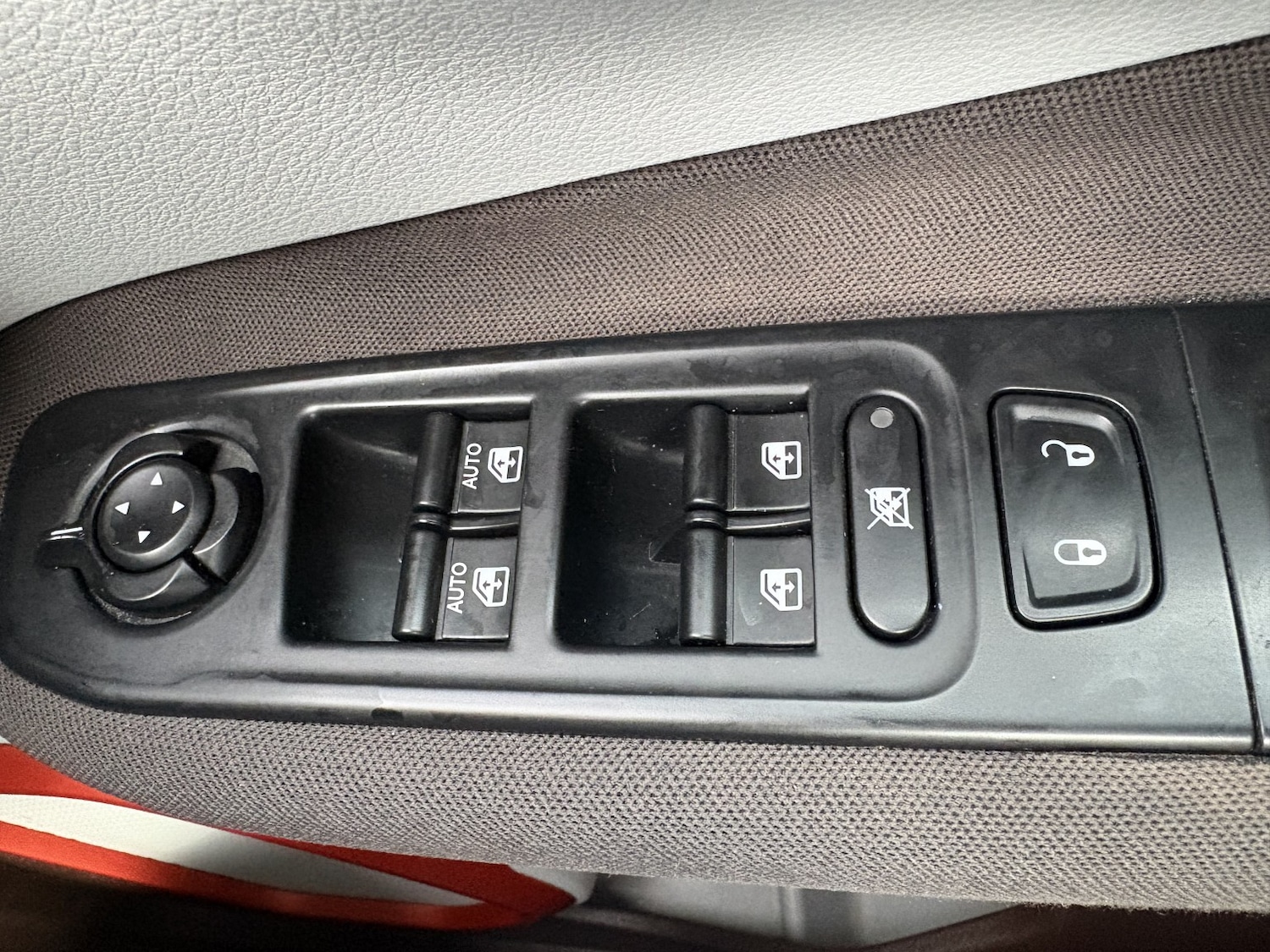 Used Jeep Renegade 2016 for sale - 77906617: Photo 9