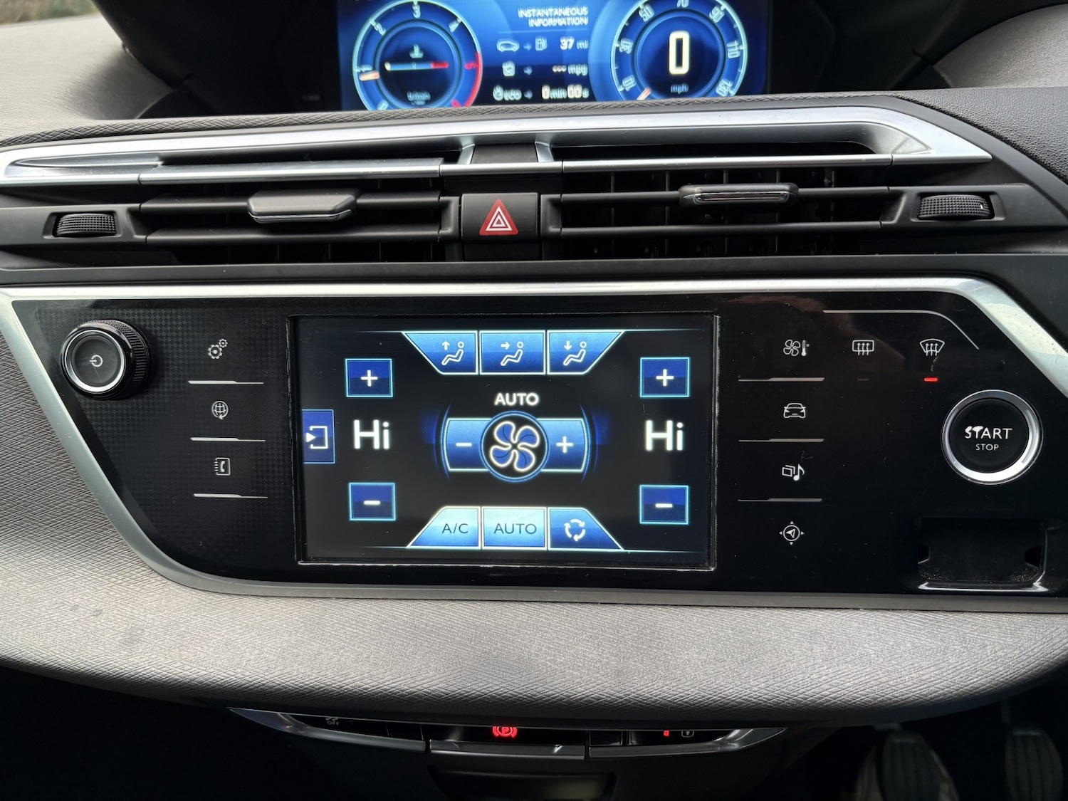 Used Citroen C4 Grand Picasso 2014 for sale - 76837060: Photo 9