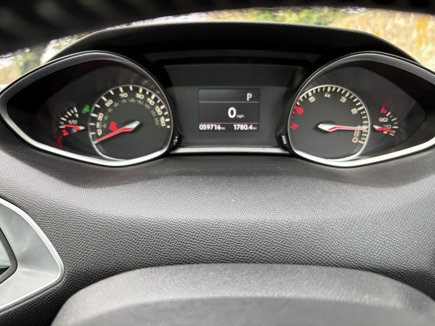 Used Peugeot 308 SW 2014 for sale - 76455394: Photo 11