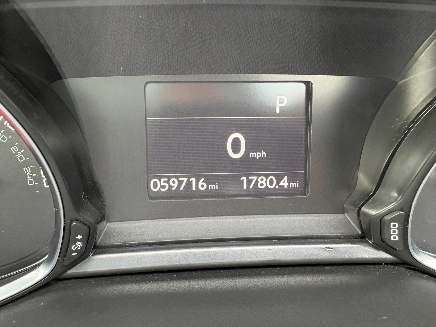 Used Peugeot 308 SW 2014 for sale - 76455394: Photo 15