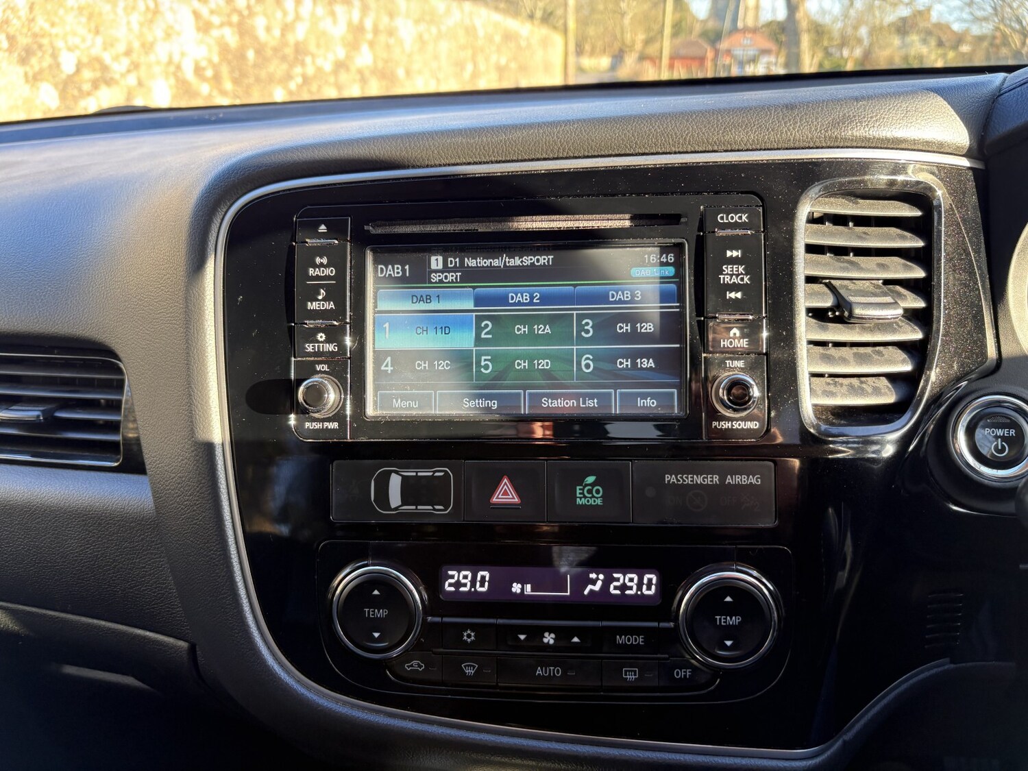 Used Mitsubishi Outlander 2018 for sale - 77931313: Photo 14