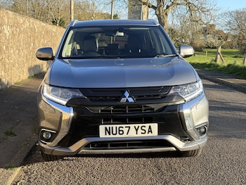 Used Mitsubishi Outlander 2018 for sale - 77931313: Photo