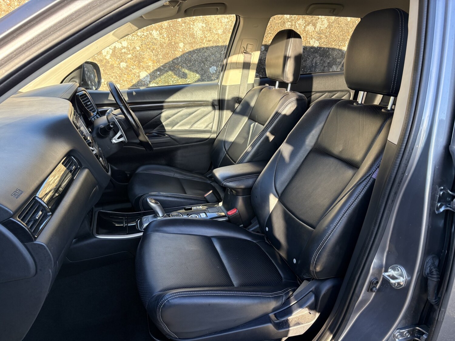 Used Mitsubishi Outlander 2018 for sale - 77931313: Photo 8