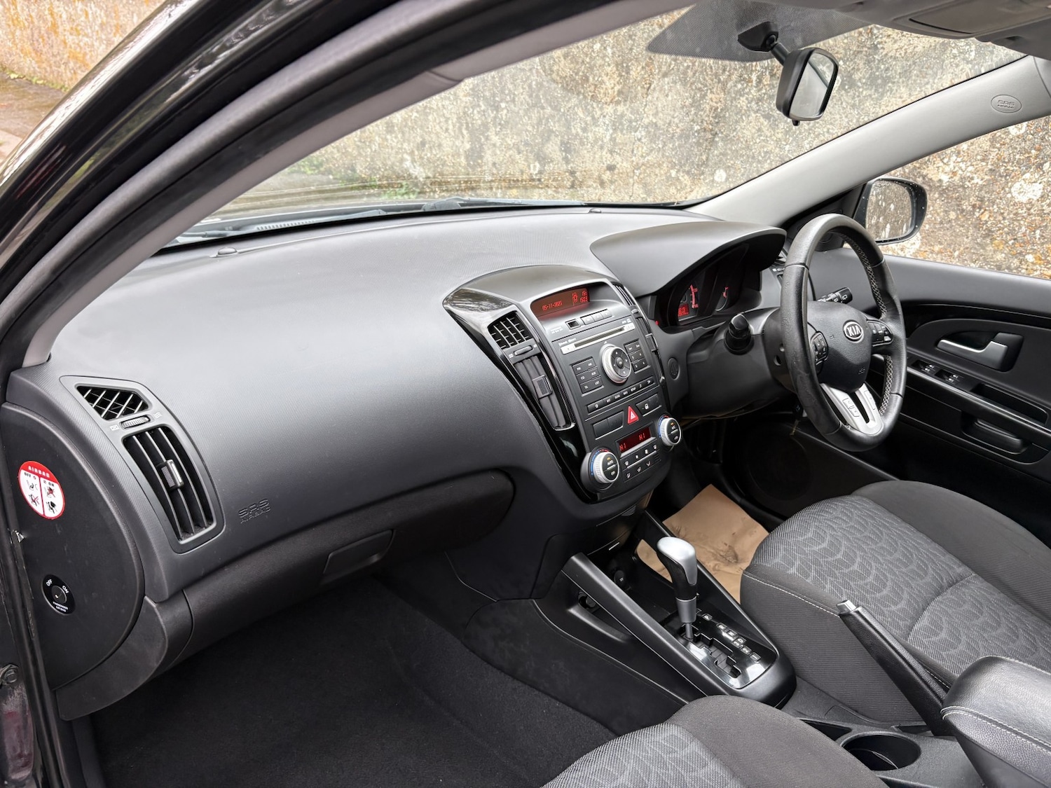 Used Kia Ceed 2011 for sale - 76482973: Photo 13