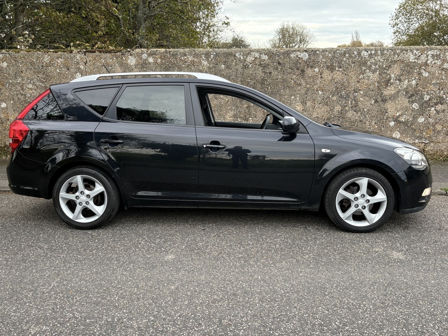 Used Kia Ceed 2011 for sale - 76482973: Photo 19
