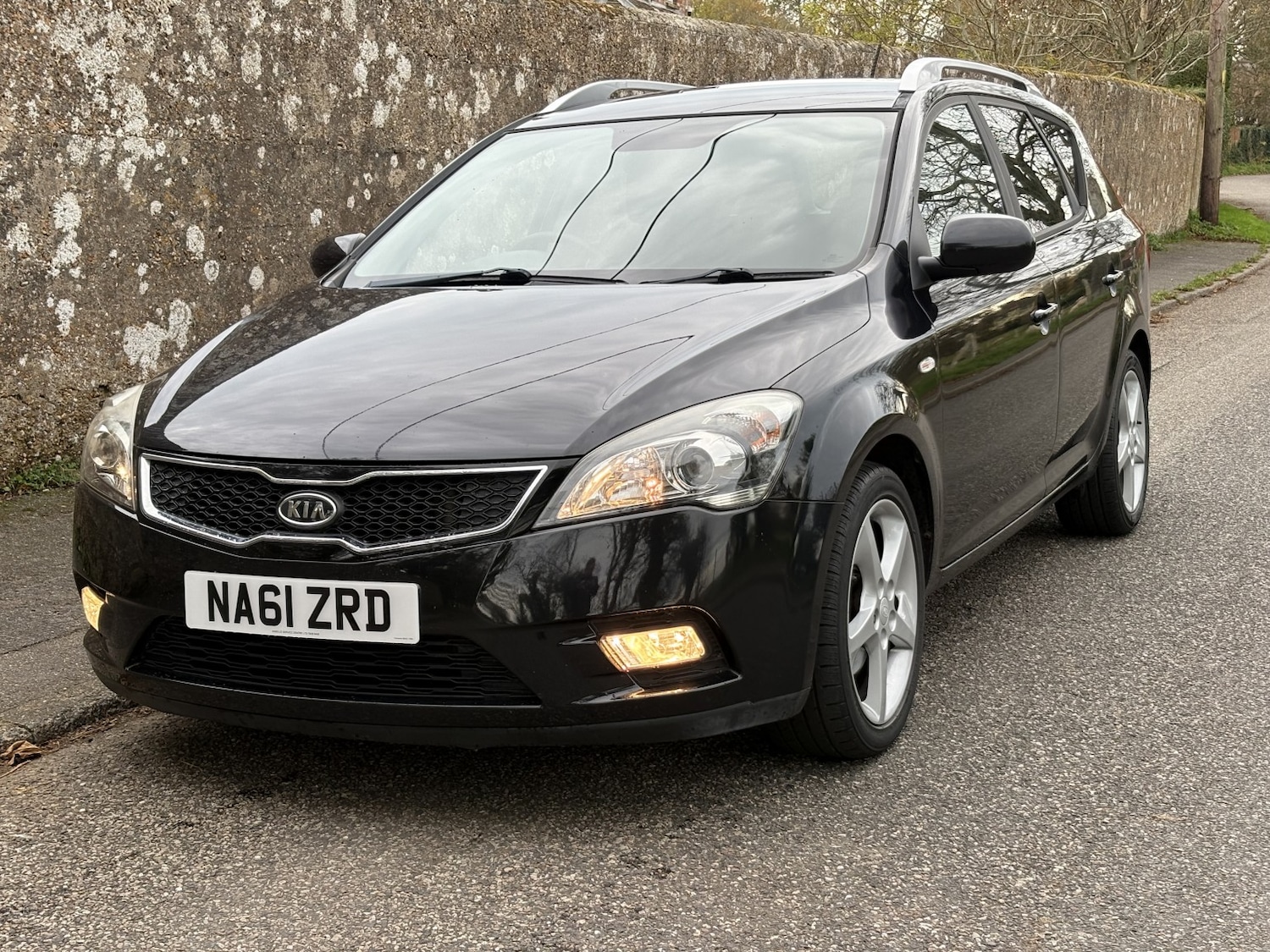 Used Kia Ceed 2011 for sale - 76482973: Photo 2