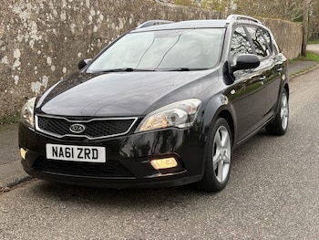 Used Kia Ceed 2011 for sale - 76482973: Photo