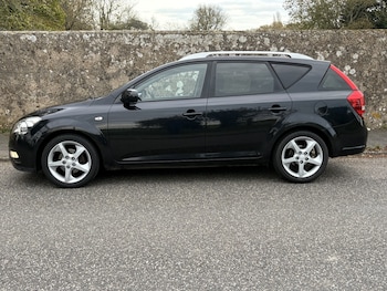 Used Kia Ceed 2011 for sale - 76482973: Photo