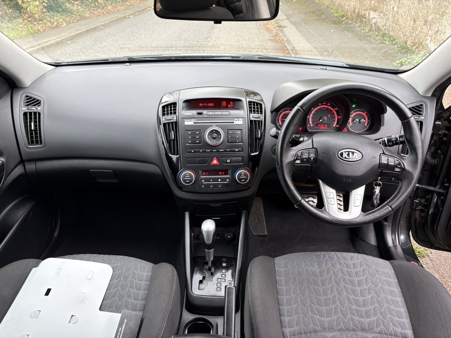 Used Kia Ceed 2011 for sale - 76482973: Photo 6