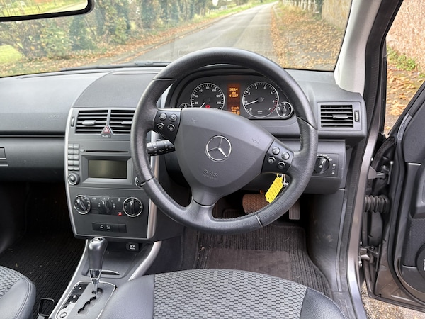 Used Mercedes-Benz A-Class 2009 for sale - 76257685: Photo 10