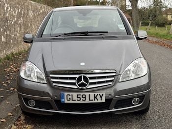 Used Mercedes-Benz A-Class 2009 for sale - 76257685: Photo 2