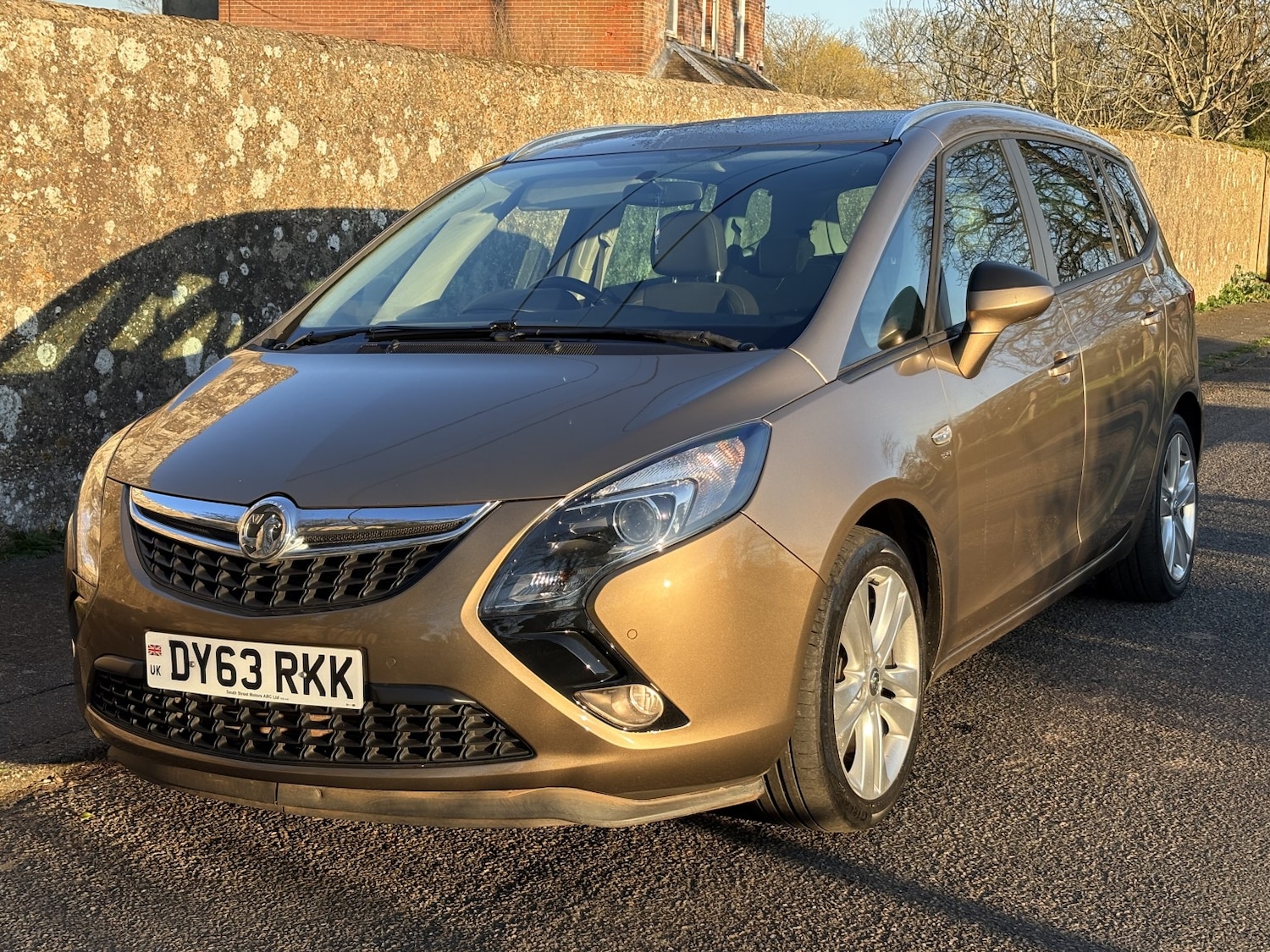 Used Vauxhall Zafira 2013 for sale - 77983713: Photo 2