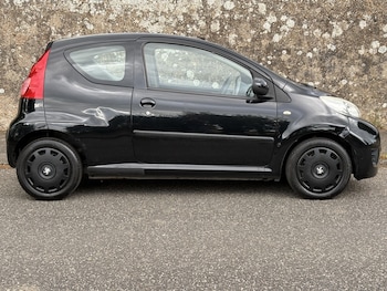 Used Peugeot 107 2009 for sale - 78782429: Photo
