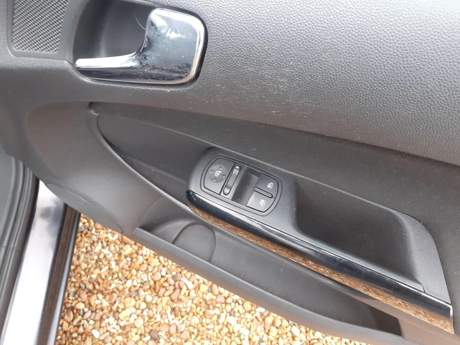 Used Vauxhall Corsa 2010 for sale - 77409508: Photo 16