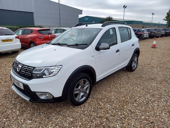 Used Dacia Sandero Stepway 2017 for sale - 79224498: Photo