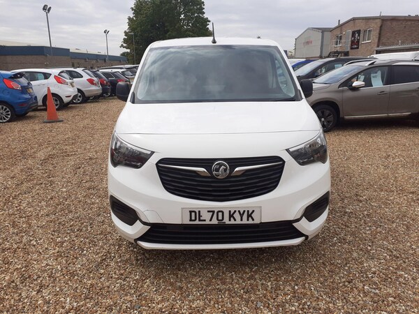 Used Vauxhall Combo 2020 for sale - 75563281: Photo 2