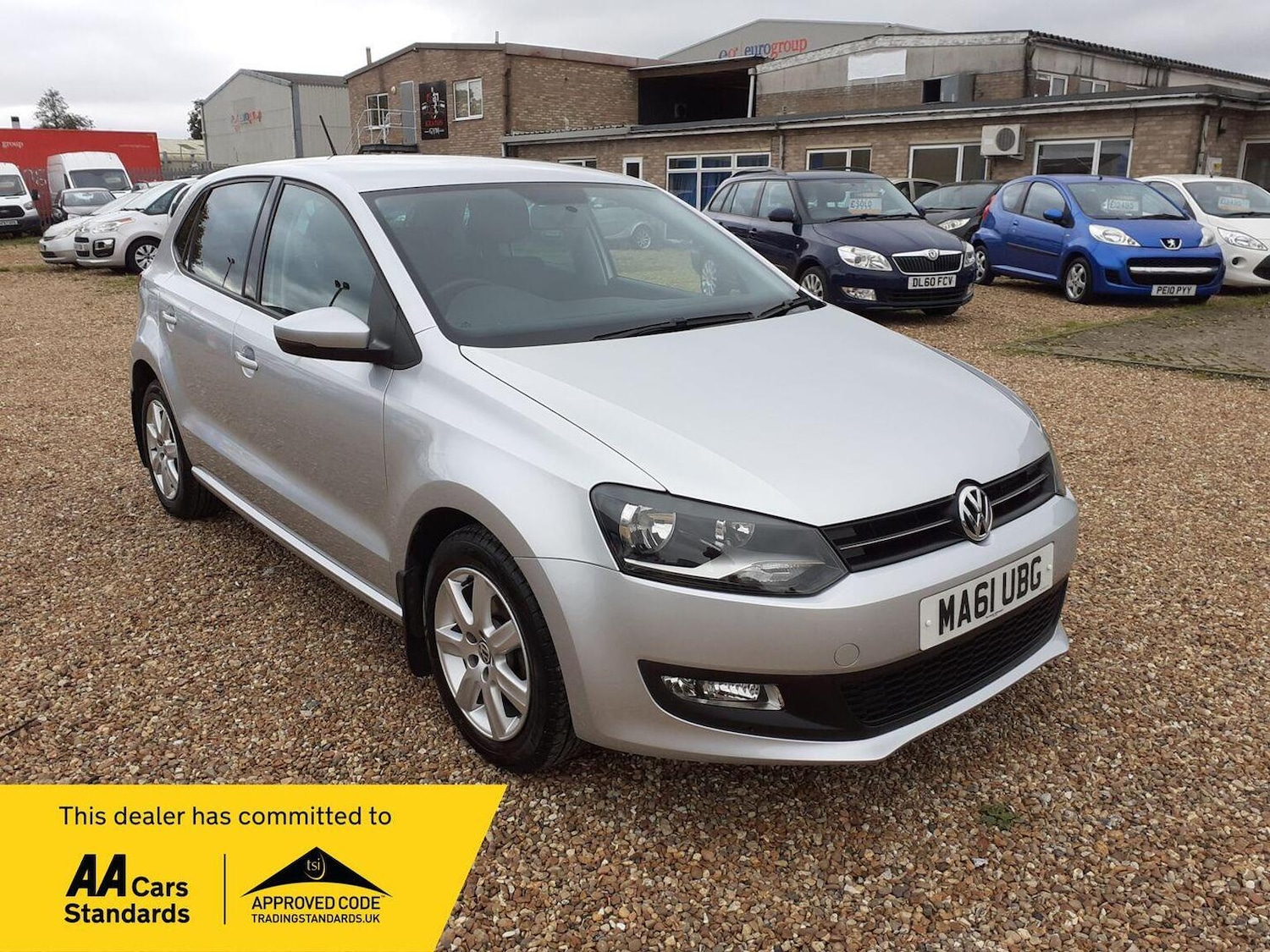 Used Volkswagen Polo 2011 for sale - 76945677: Photo 1