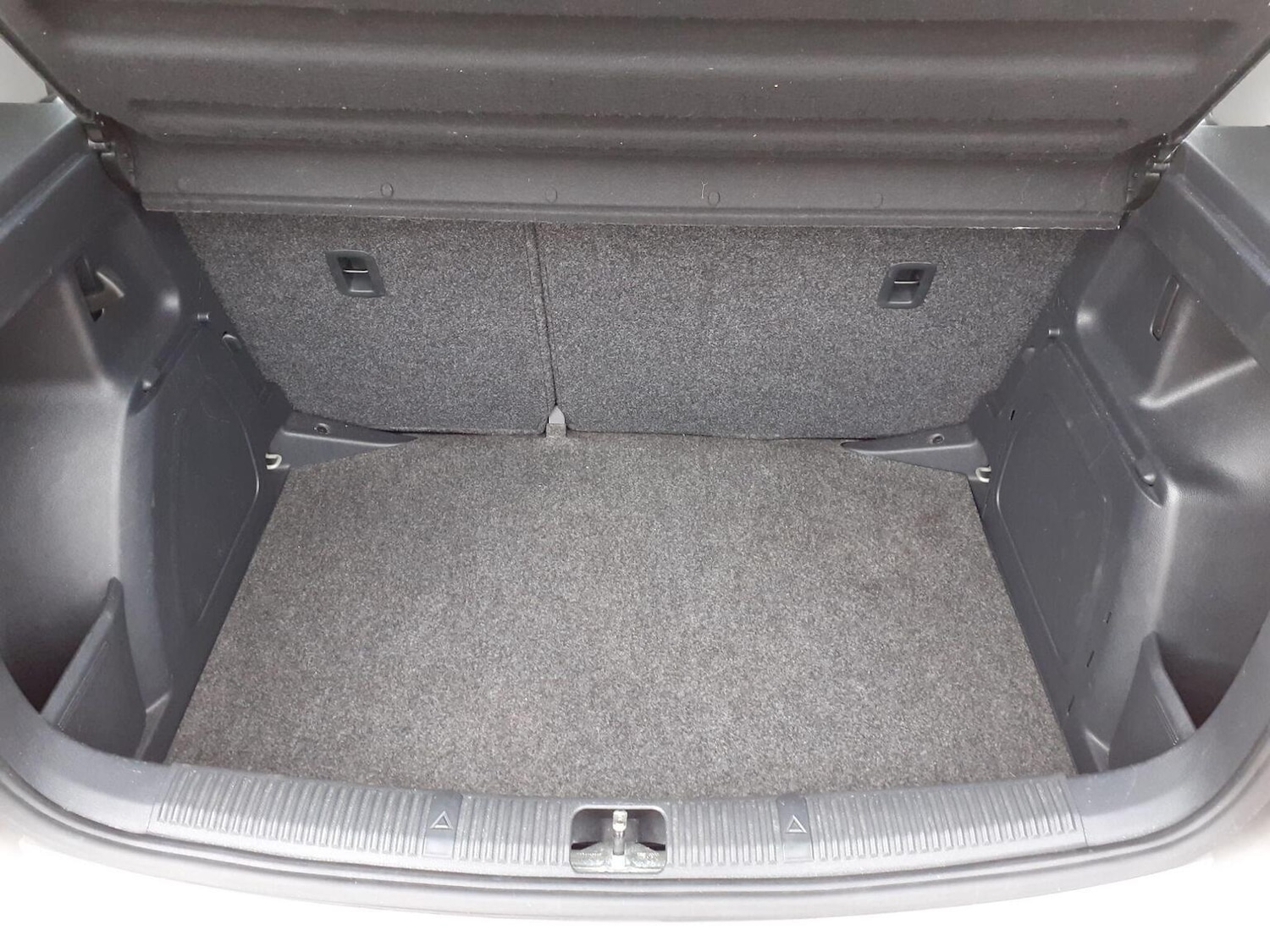 Used Skoda Fabia 2013 for sale - 76945667: Photo 10