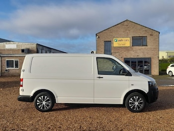 Used Volkswagen Transporter 2014 for sale - 76945663: Photo