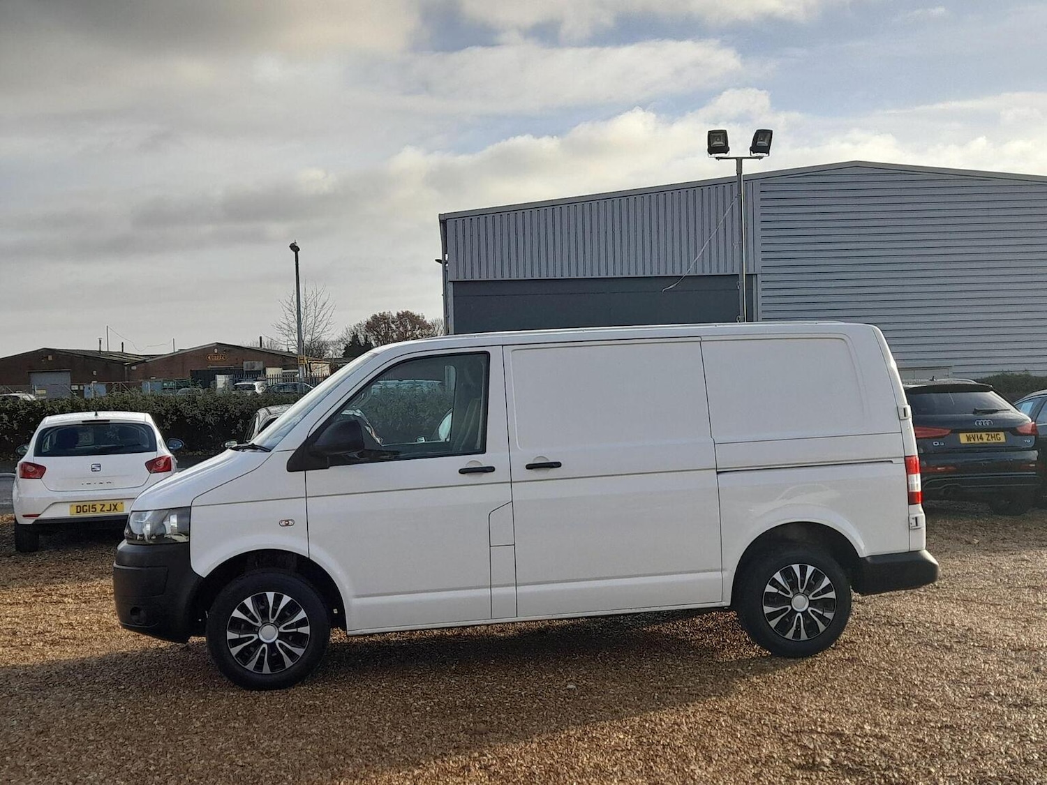 Used Volkswagen Transporter 2014 for sale - 76945663: Photo 7