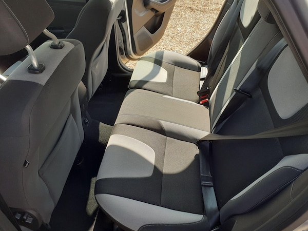 Used Ford Focus 2011 for sale - 74934751: Photo 11