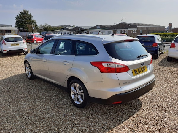 Used Ford Focus 2011 for sale - 74934751: Photo 5