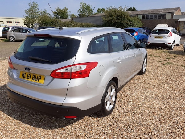 Used Ford Focus 2011 for sale - 74934751: Photo 7