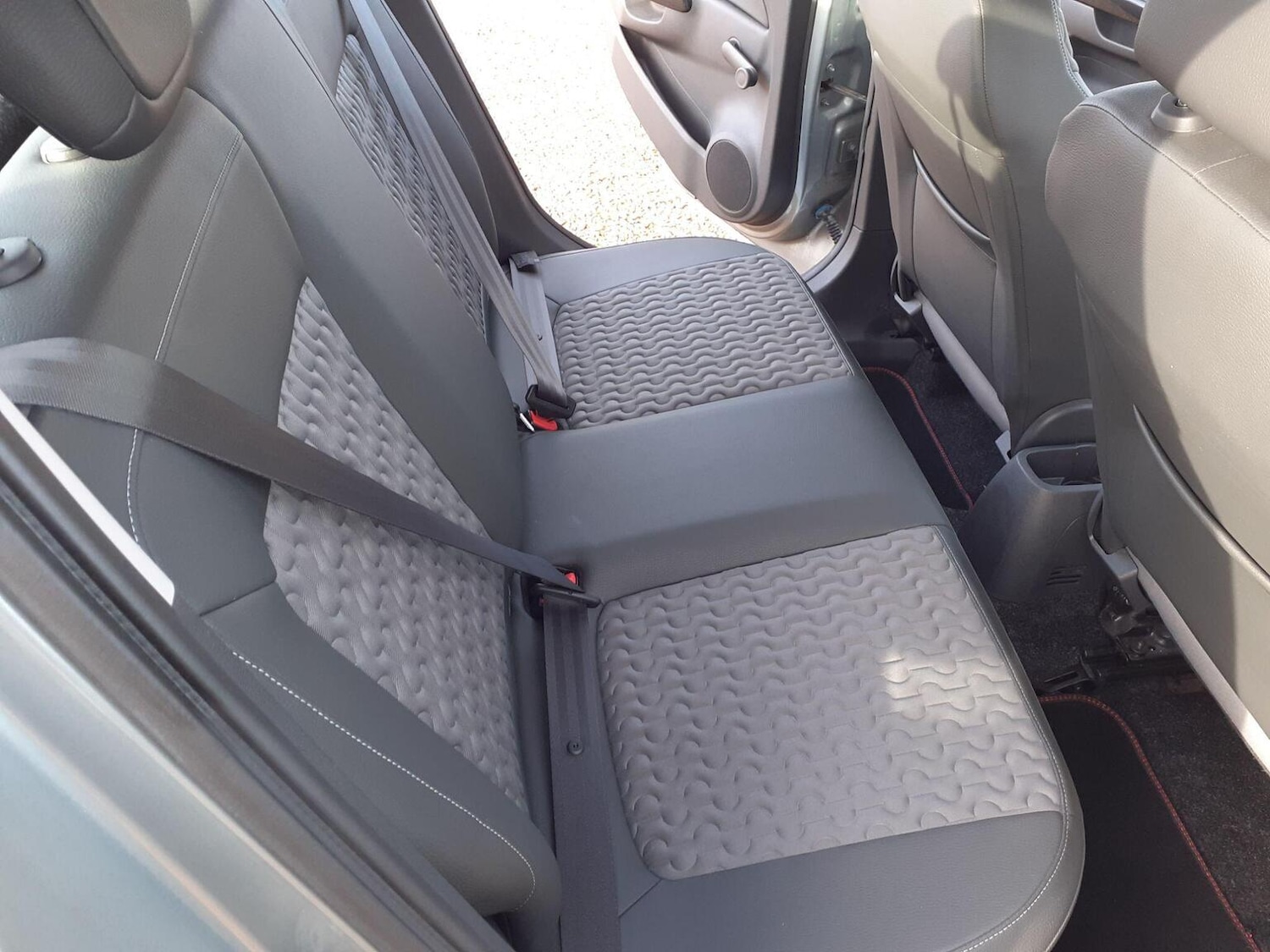 Used Vauxhall Corsa 2015 for sale - 76945664: Photo 13