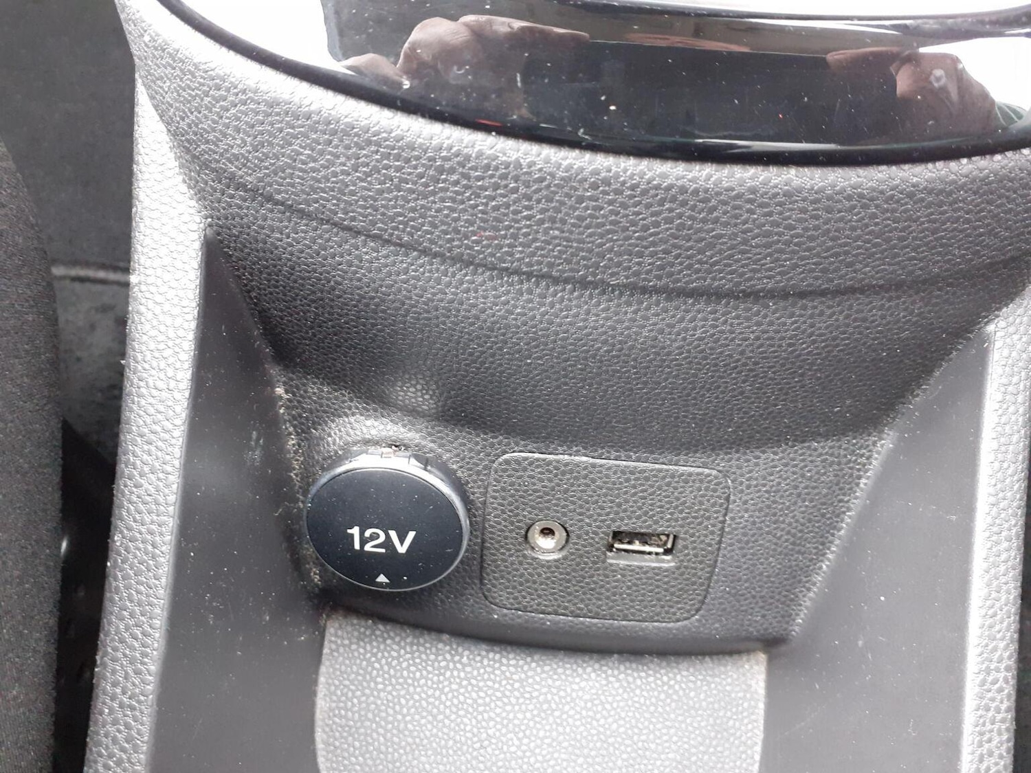 Used Ford Fiesta 2014 for sale - 76945683: Photo 18