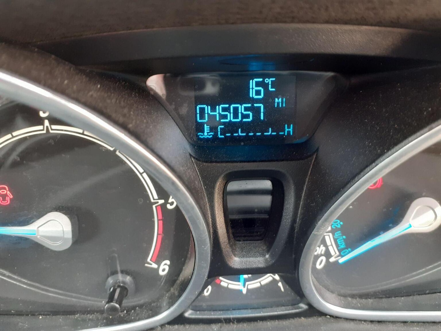 Used Ford Fiesta 2014 for sale - 76945683: Photo 19