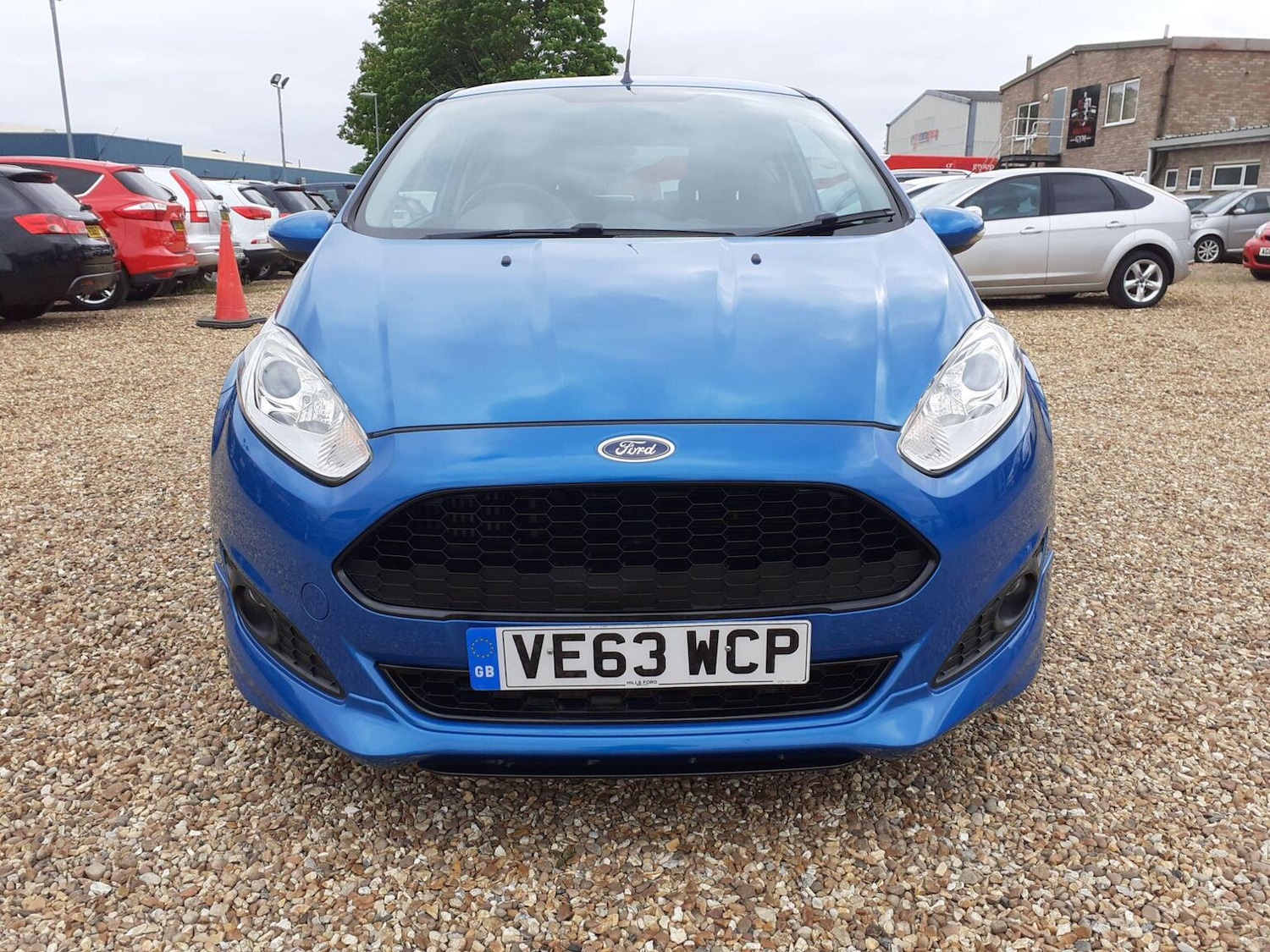 Used Ford Fiesta 2014 for sale - 76945683: Photo 2