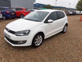 Used Volkswagen Polo 2013 for sale - 74712650: Photo