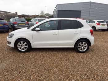 Used Volkswagen Polo 2013 for sale - 74712650: Photo