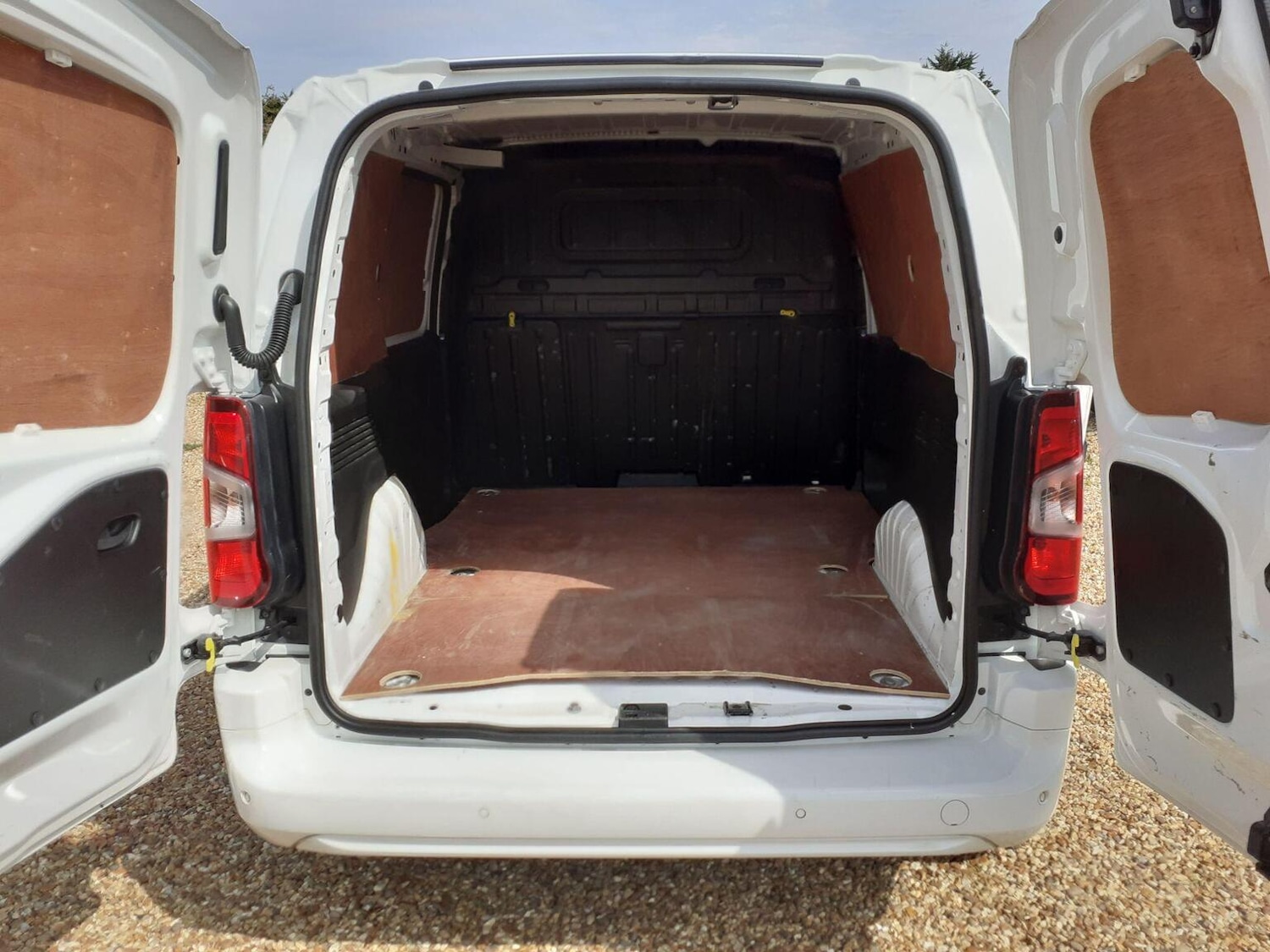 Used Vauxhall Combo 2021 for sale - 76945679: Photo 13