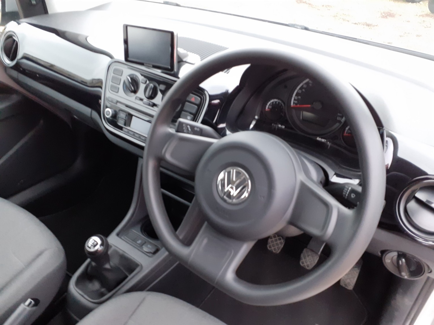 Used Volkswagen up! 2016 for sale - 77038918: Photo 16