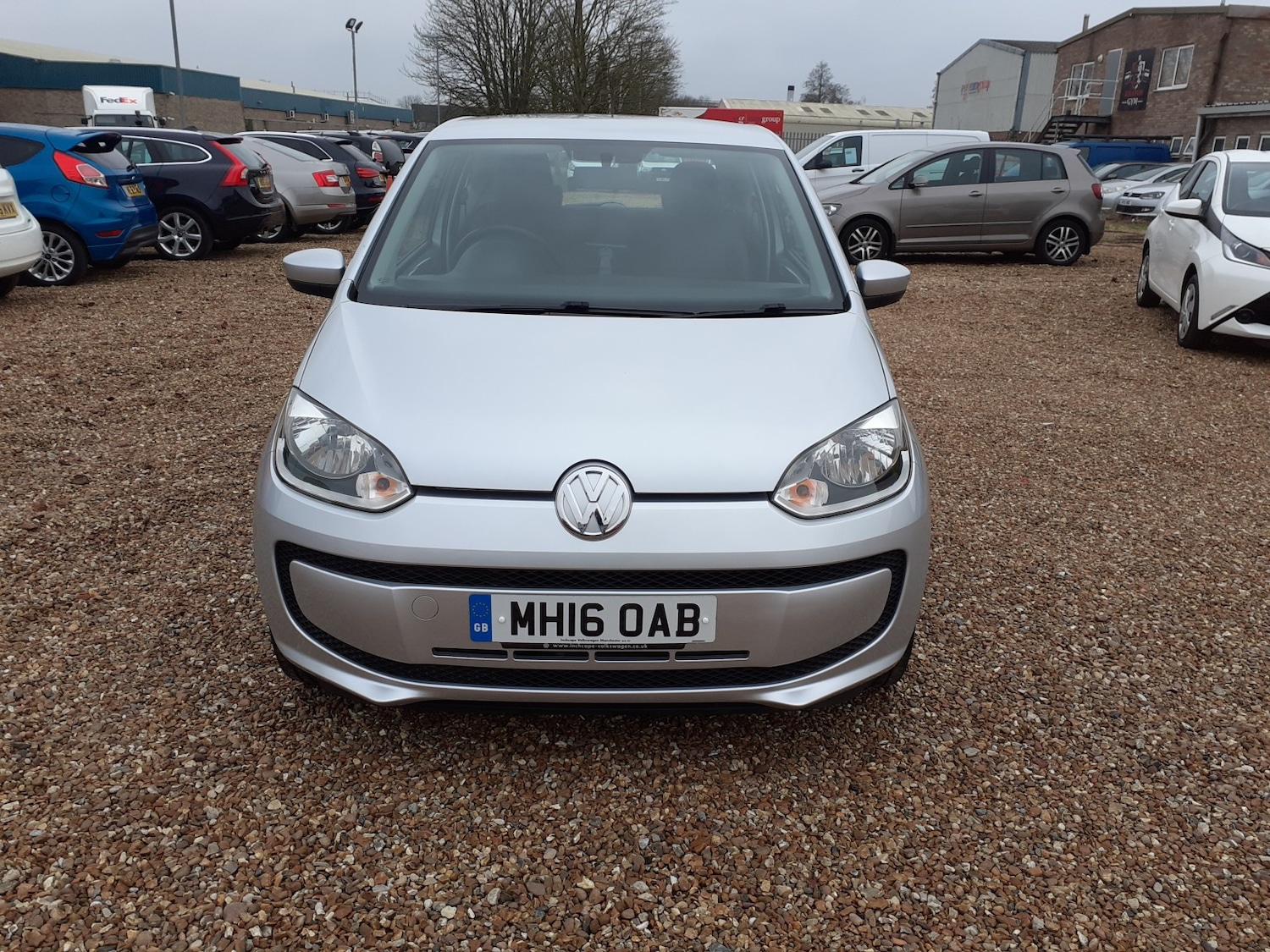 Used Volkswagen up! 2016 for sale - 77038918: Photo 2