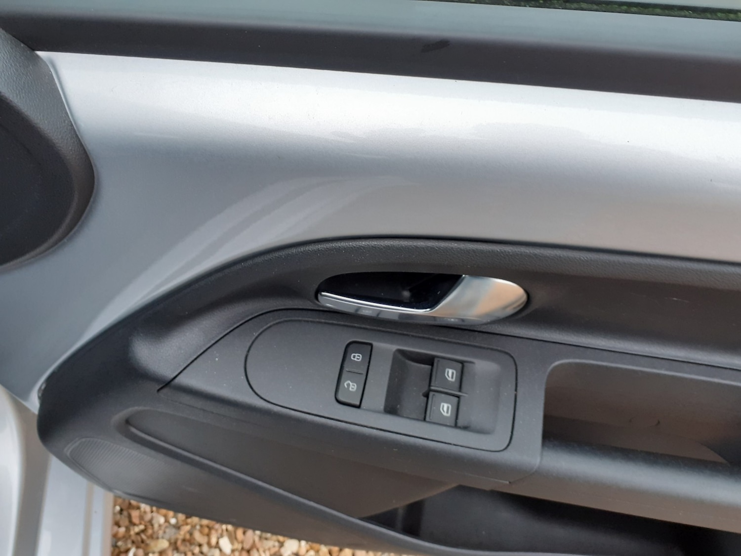 Used Volkswagen up! 2016 for sale - 77038918: Photo 21